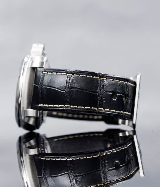 Panerai Luminor 1950 PAM00321 Image 2